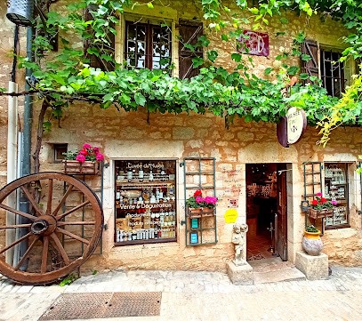 Wine Museum, Epicerie Fine à Saint-Cirq-Lapopie